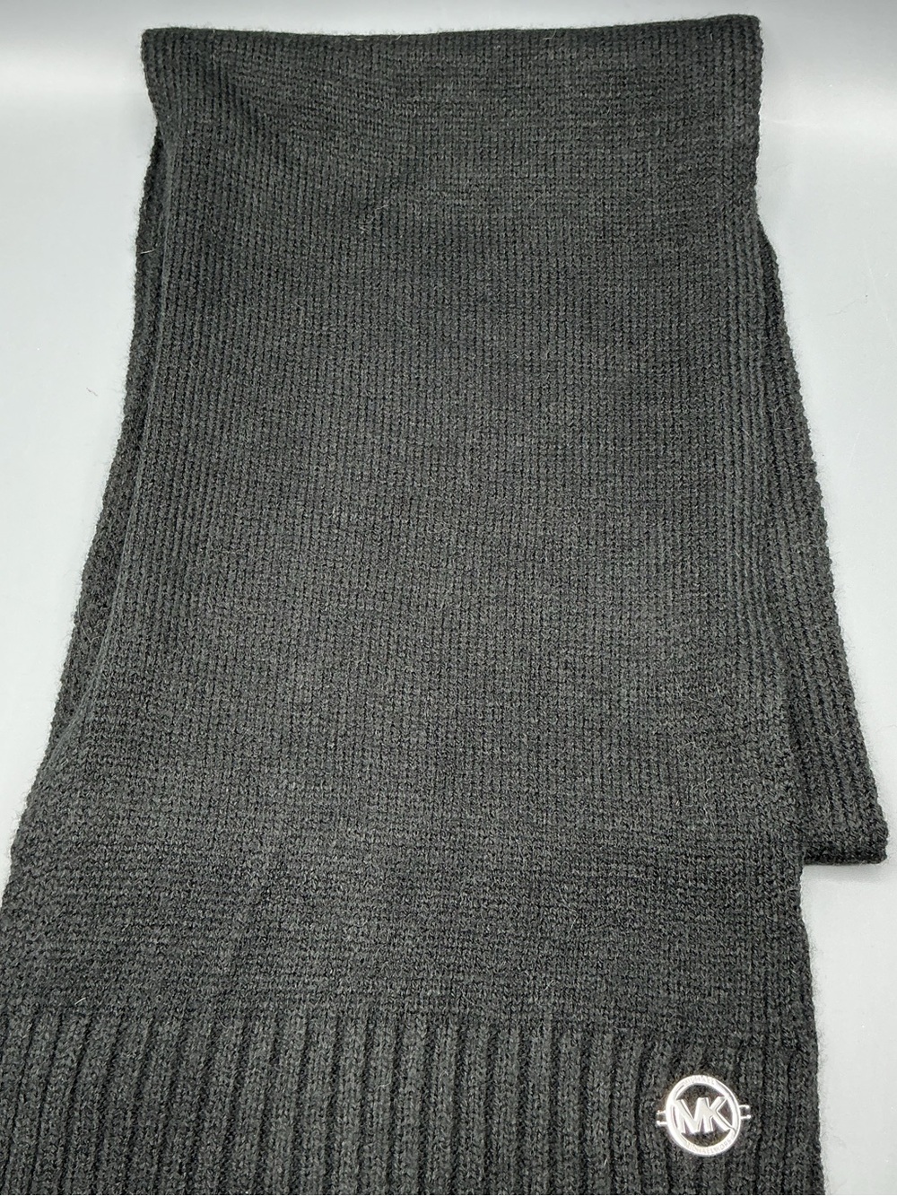Michael Kors Unisex Charcoal Knit Scarf - MK Logo